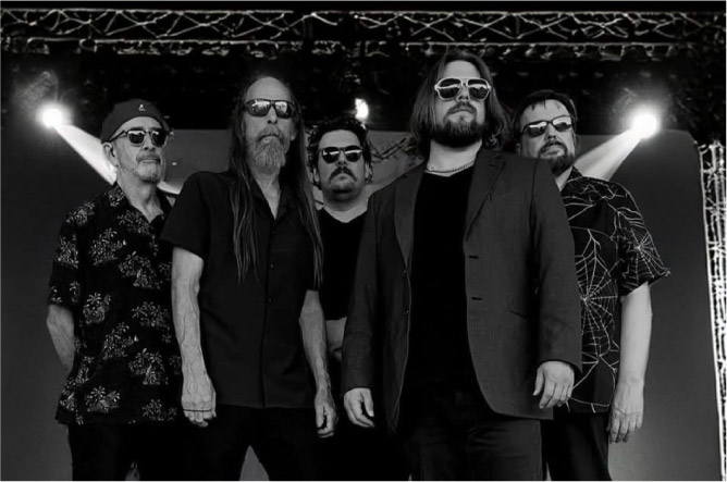 THE ERIC CLAPTON EXPERIENCE - Tribute to Slowhand