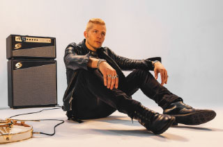 ERIC JOHANSON with special guest Danny Garwood